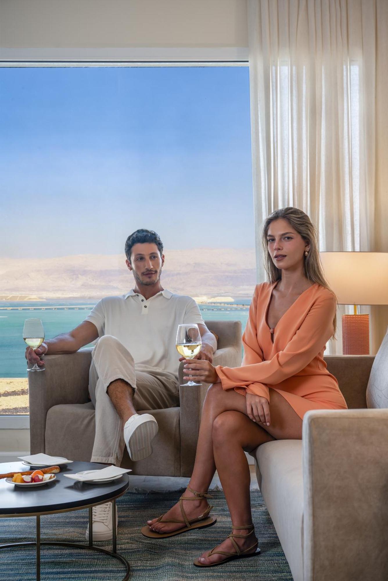 イスロテル デッド シー ホテル エイン・ボケック エクステリア 写真 The Dead Sea Spa Resort